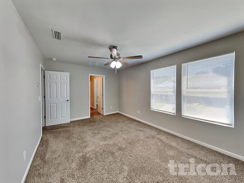 Building Photo - 4031 Kellybrook Dr