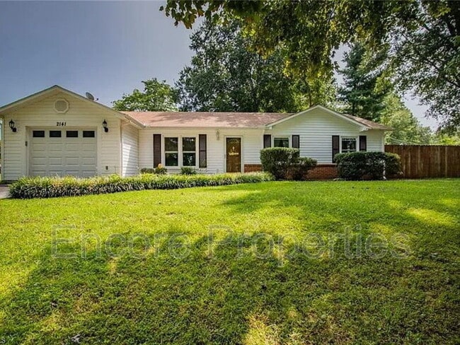 Primary Photo - 2141 Stonehaven Rd