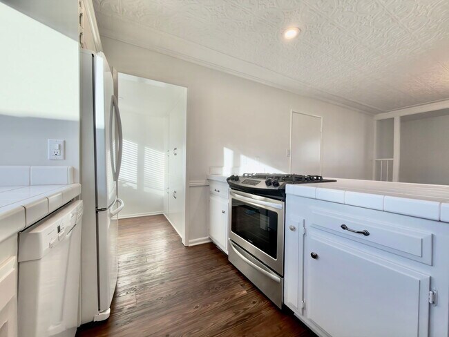 Building Photo - 2603 Phelan Ln