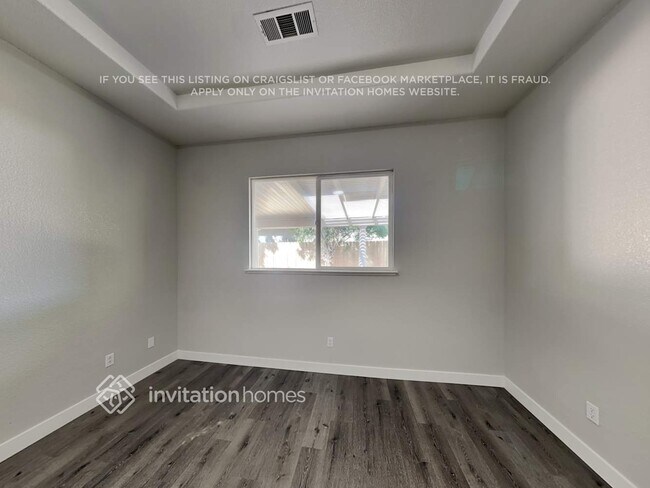 Building Photo - 2030 Butterfield Ln