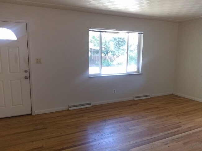 Building Photo - 2115 Jackson St