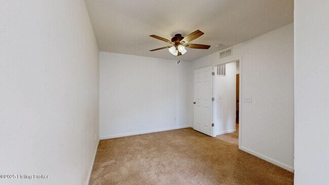 Building Photo - 192 Blue Ridge Cir