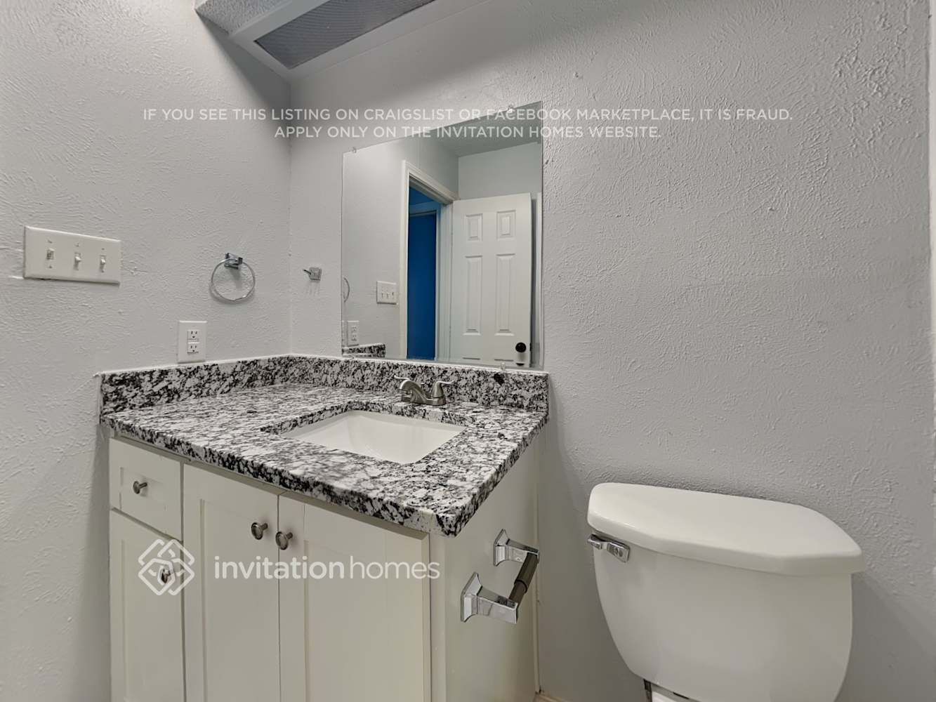 Building Photo - 1000 Pebblecreek Dr