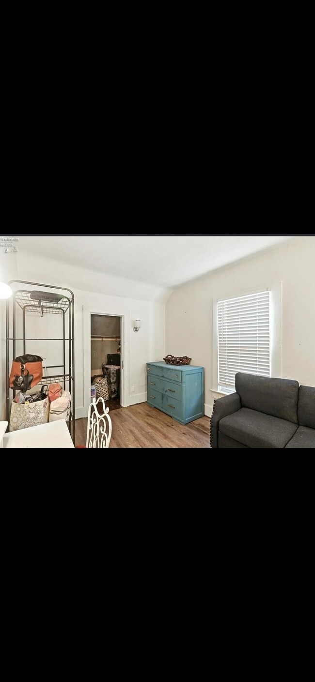 Building Photo - 1412 Prospect St