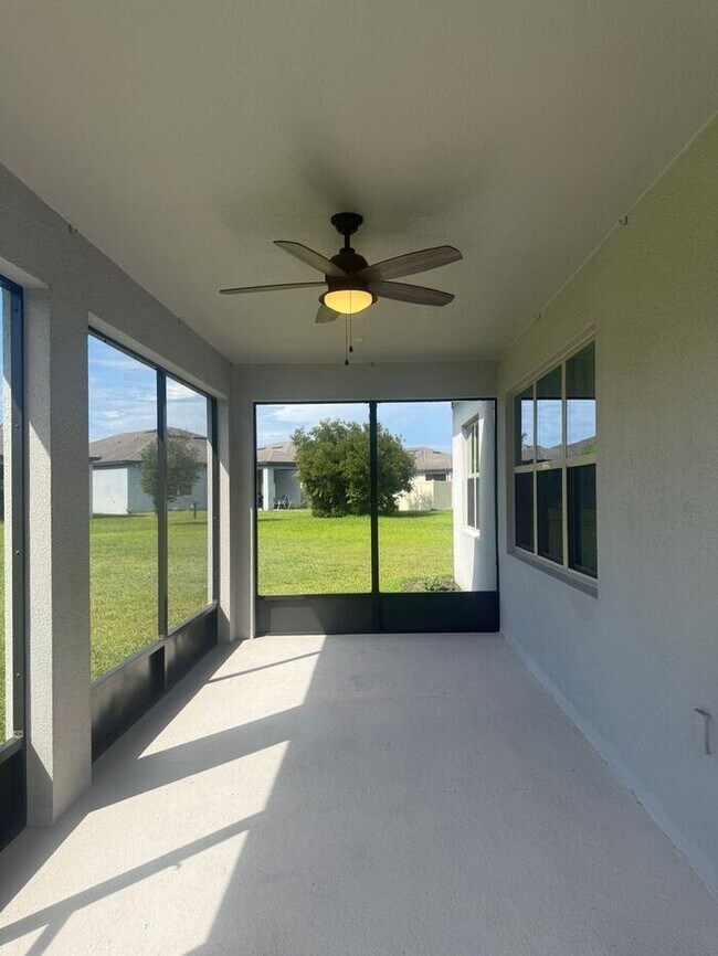 Building Photo - Beautiful and spacious Home in East Lake Preserve, Kissimmee