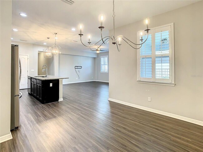 Building Photo - 14912 Caravan Ave