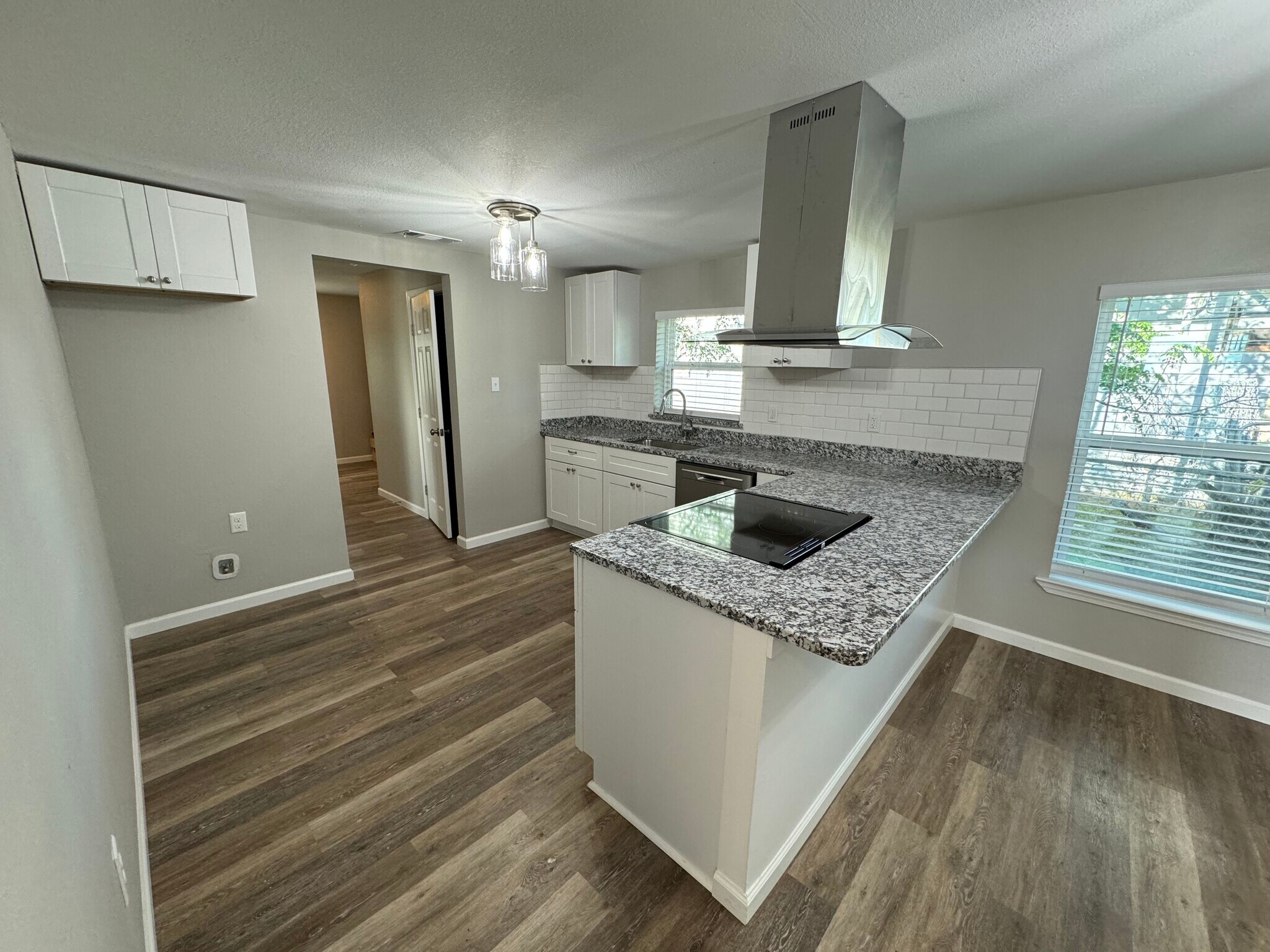 Building Photo - 1210 Southey St