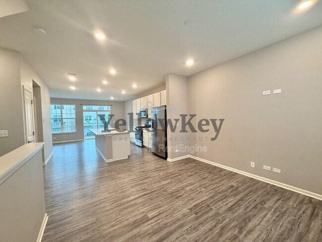 Building Photo - 1707 Carlstedt Dr