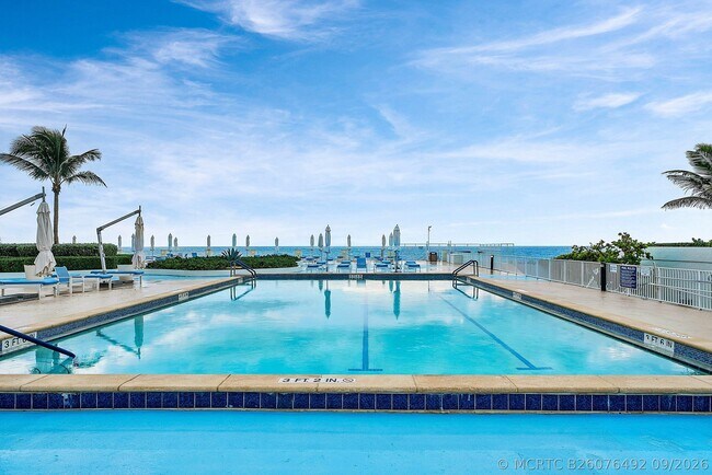 Building Photo - 3546 S Ocean Blvd