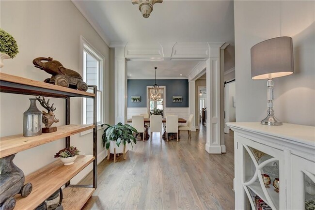 Building Photo - 1099 Wright Ave NE