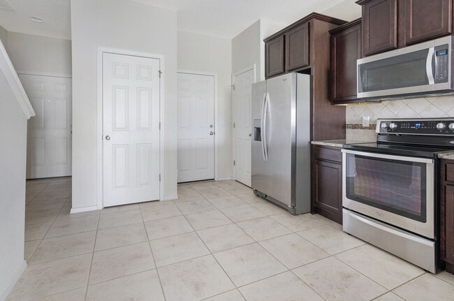 Building Photo - Magnolia Park - Convenient Location