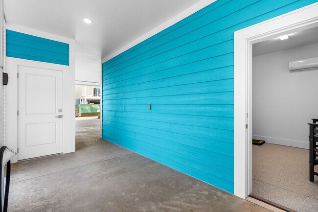Building Photo - 2310 Seaseeker Ln