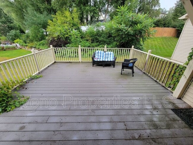 Building Photo - 16 Secretariat Ln