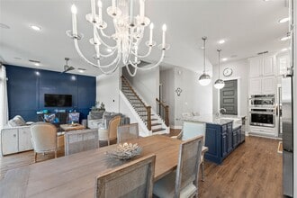 Building Photo - 1711 Leilani Dr