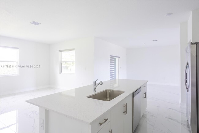 Building Photo - 21040 SW 127th Pl