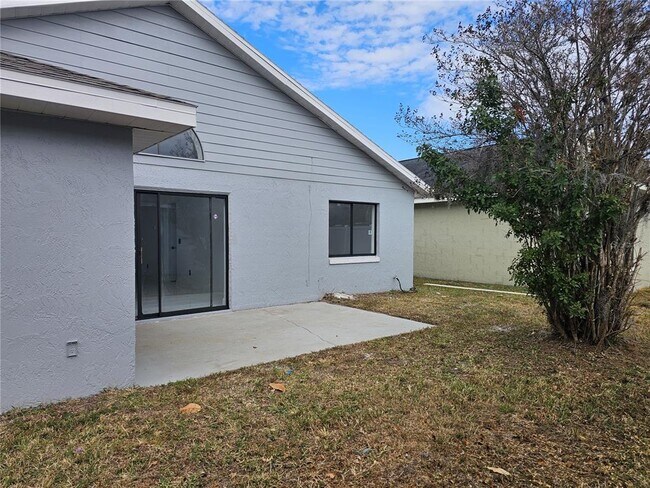 Building Photo - 826 N Horseshoe Bay Dr