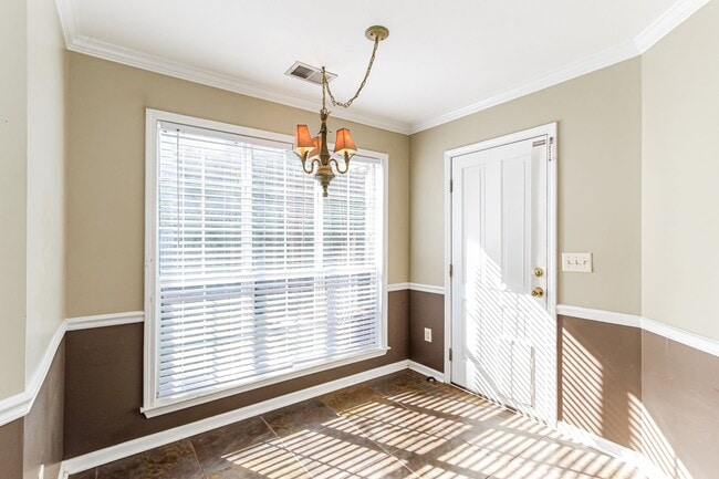 Building Photo - 453 Tocoa Rd