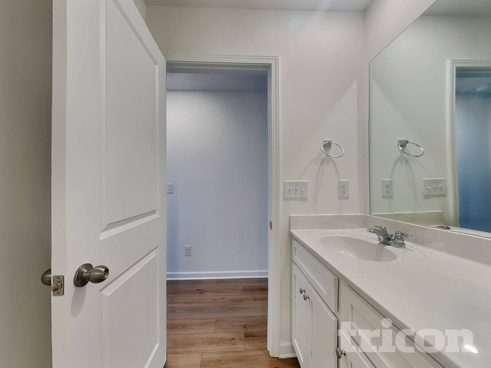 Building Photo - 2464 Lennox Rd SE