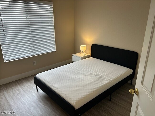 Building Photo - 10106 San Gervasio Ave