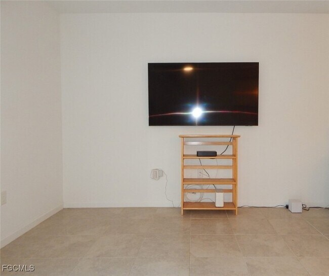 Building Photo - 1437 Weeping Willow Ct