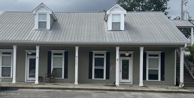 Primary Photo - 12503 Canal Rd