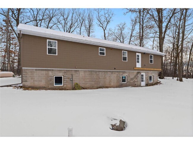 Building Photo - 1768 US-8