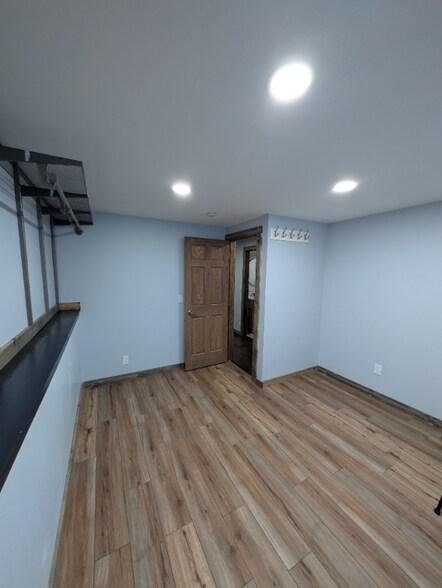 Building Photo - 8381 5th St NE