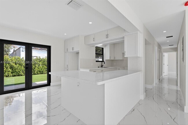 Building Photo - 53 NW 68th St