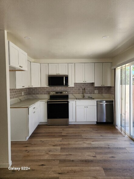 Building Photo - 10774 Cariuto Ct