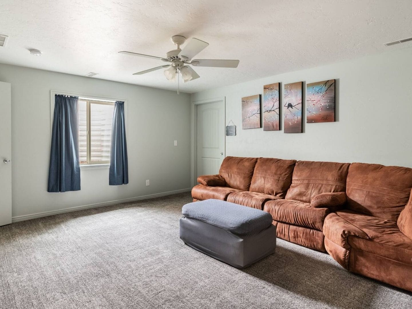 Building Photo - 674 Tanglewood Dr