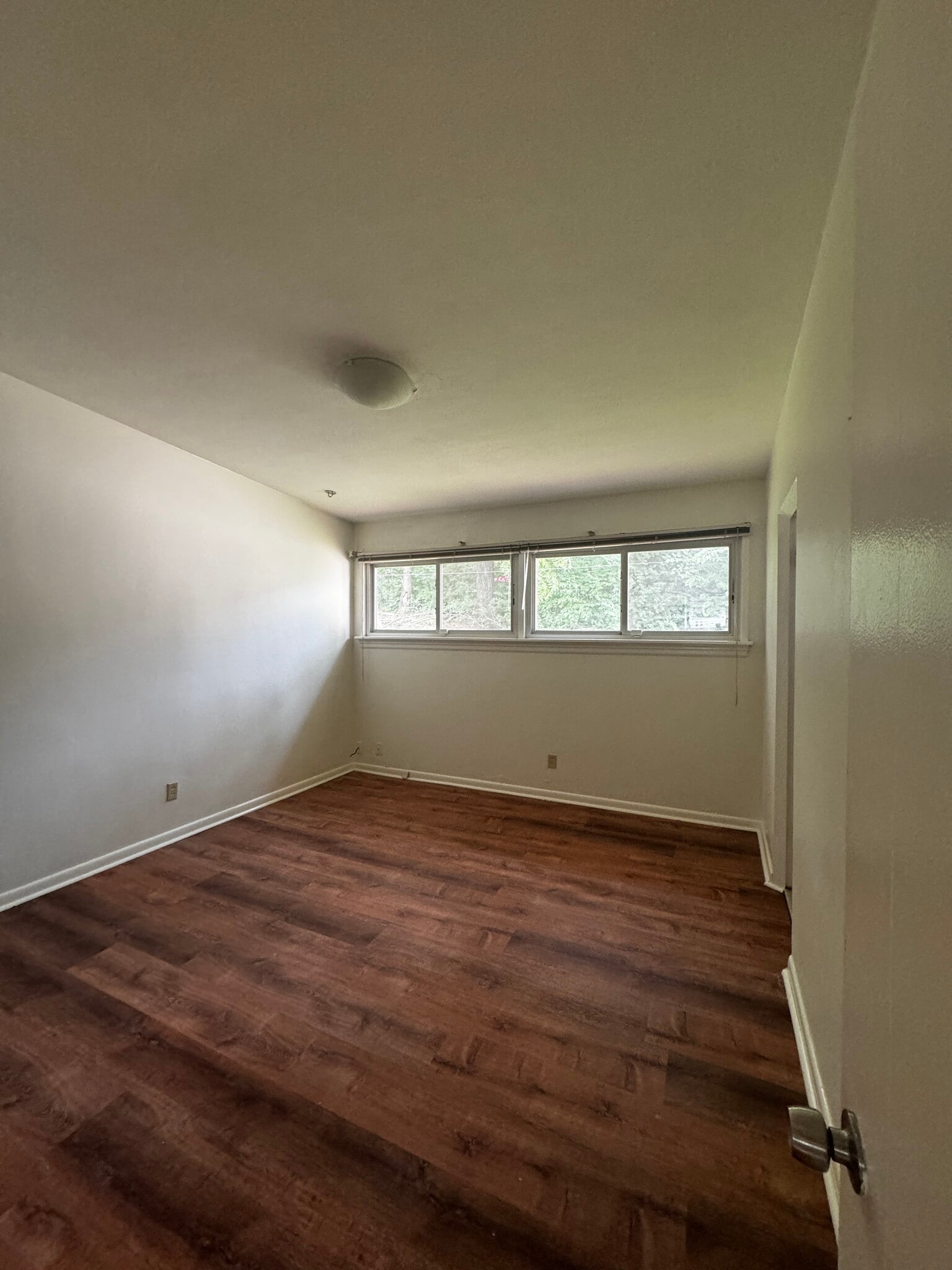 Building Photo - 19 Stoneyside Ln