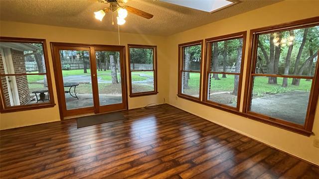 Building Photo - 7213 Tumbleweed Ct