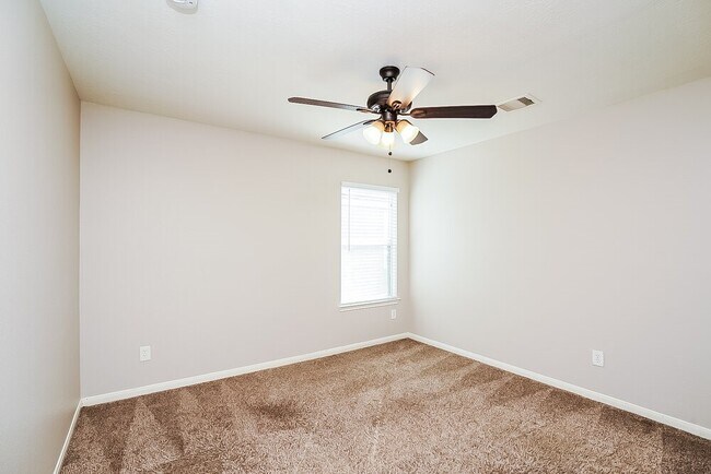 Building Photo - 18215 Rexine Ln