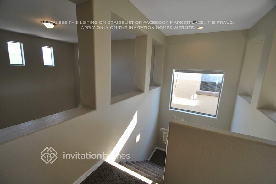Building Photo - 29357 N 67th Dr