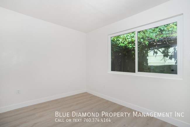 Building Photo - 1441 Peacock Blvd