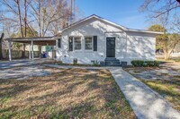 Building Photo - 2615 Warm Ave