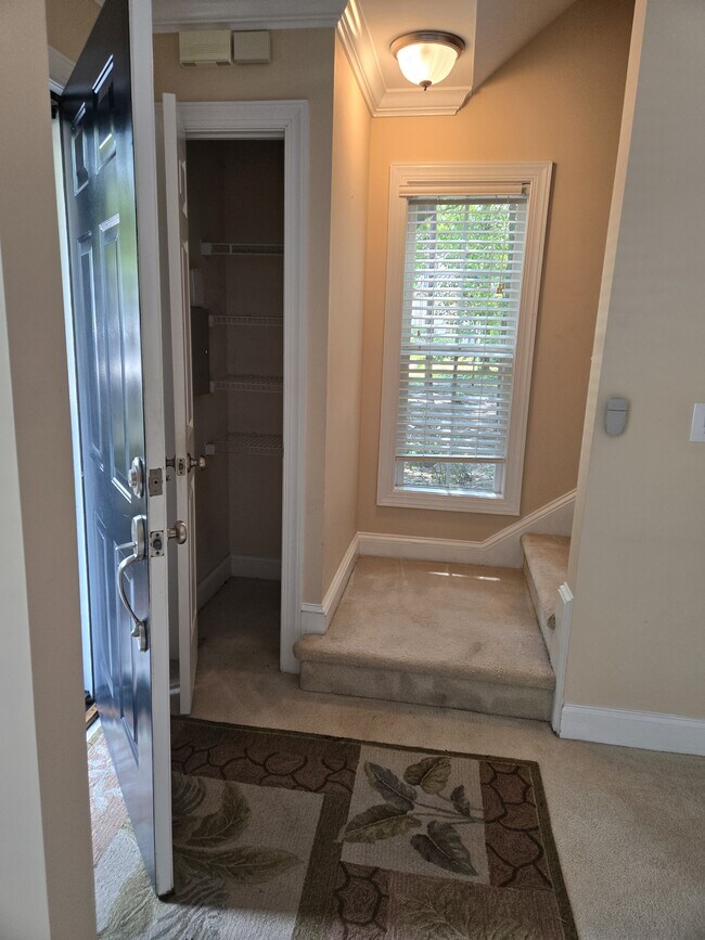 Building Photo - 5003 Double Fox Rd