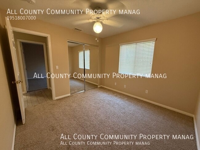 Building Photo - 23985 Morning Dove Ln