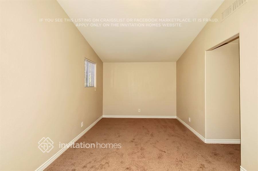 Building Photo - 2315 Ozark Way