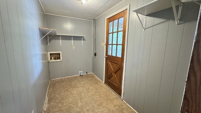 Building Photo - 102 Ridge Grove Dr