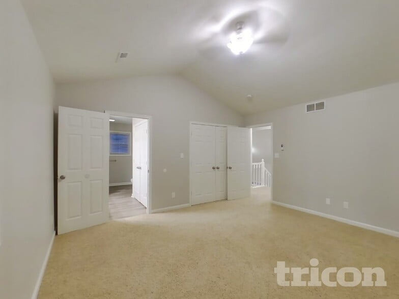 Building Photo - 3217 Muriel Pl