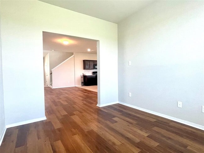 Building Photo - 6701 Wolf Pack Dr
