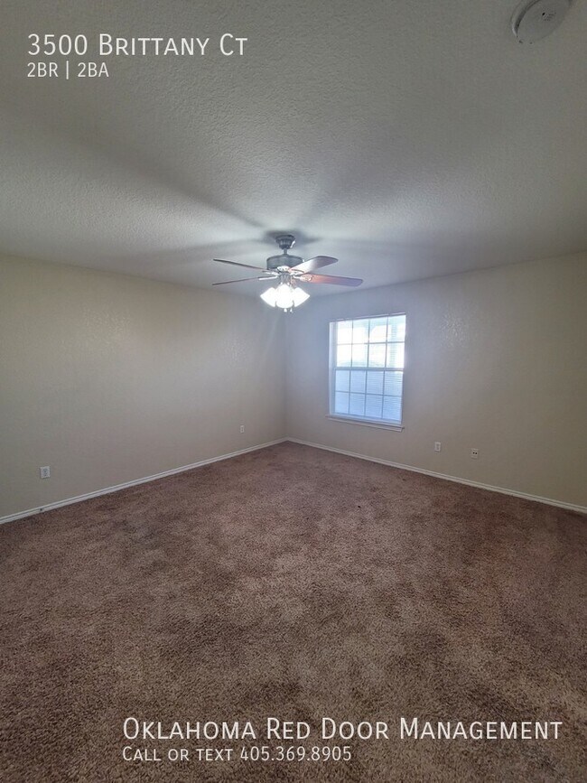 Building Photo - 3500 Brittany Ct
