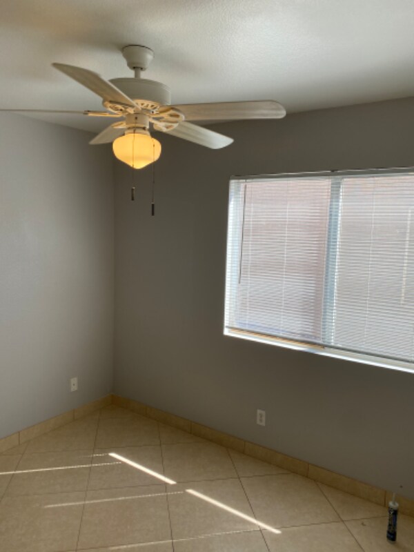 Building Photo - 419 Yarnell Dr