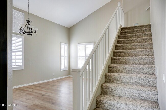 Building Photo - 6656 S Classic Way