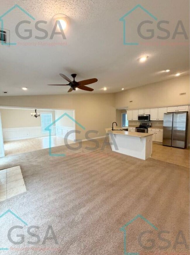 Building Photo - 225 Laurel Trace Cir