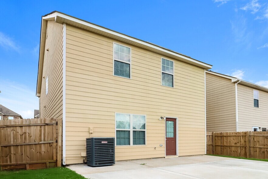 Building Photo - 236 Swem Ct