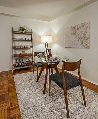 Building Photo - 1514 Metropolitan Ave