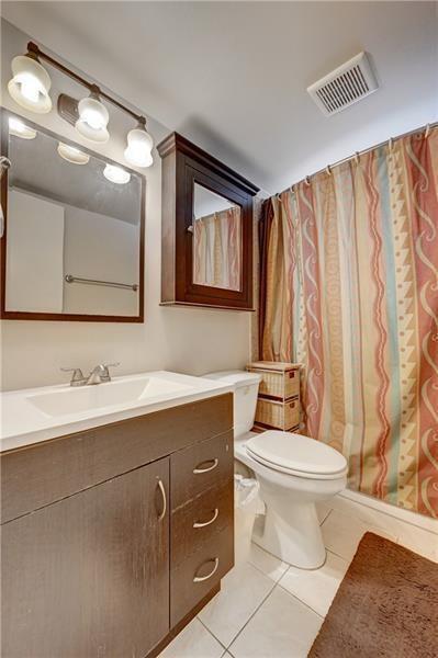 Building Photo - 4150 NW 90th Ave