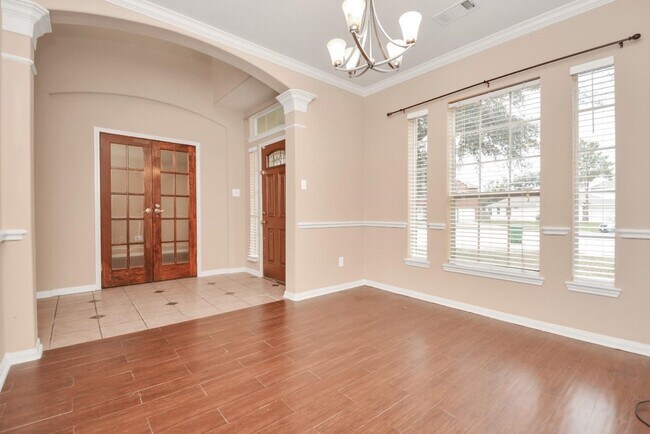 Building Photo - 174 Shiloh Dr